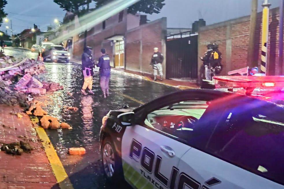 Activa Ayuntamiento de Tlaxcala protocolos de atención por granizada en la capital; se reportan solo daños materiales